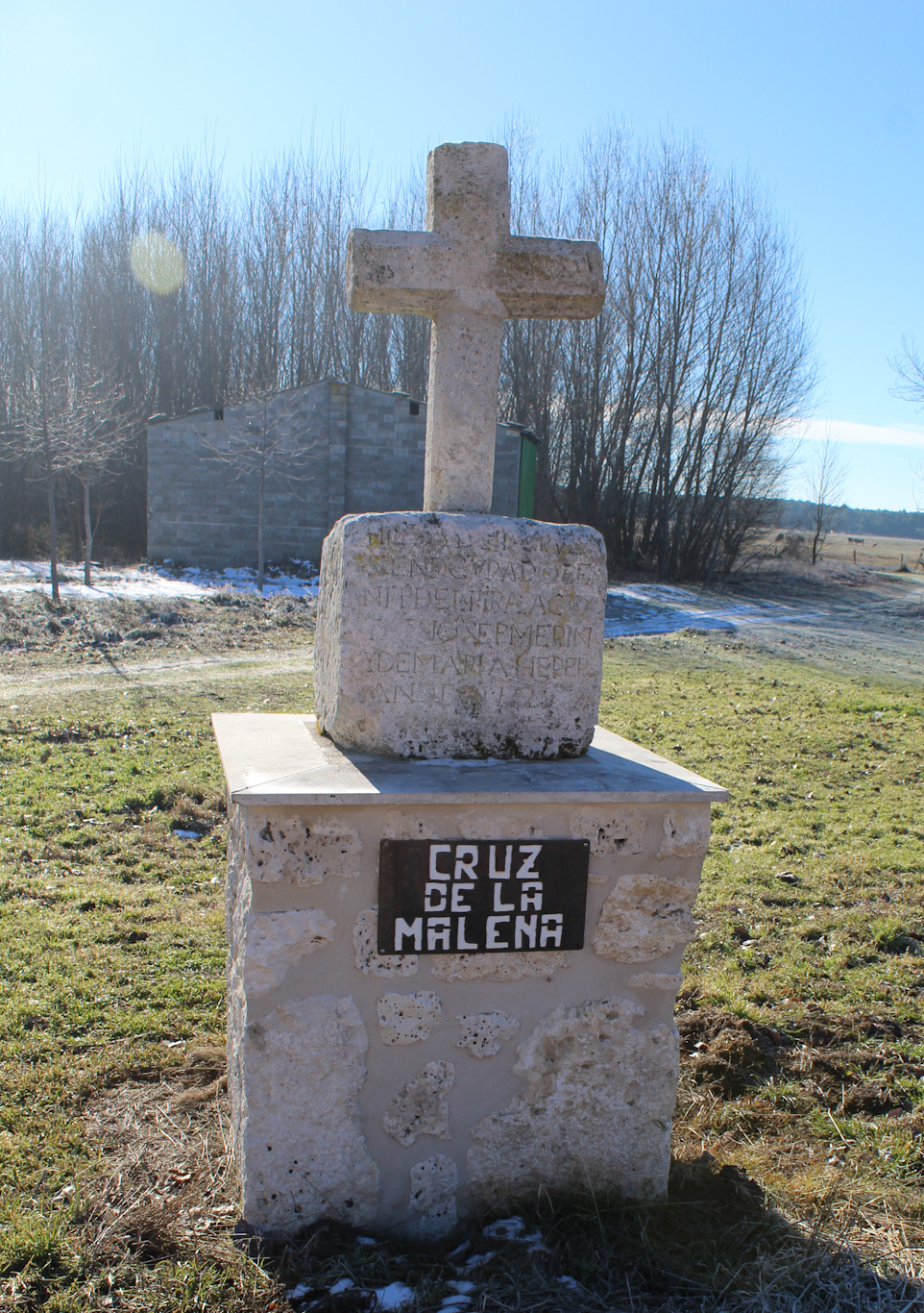 CRUZ DE LA MALENA FUENTE EL OLMO DE FUENTIDUEÑA 2 edited