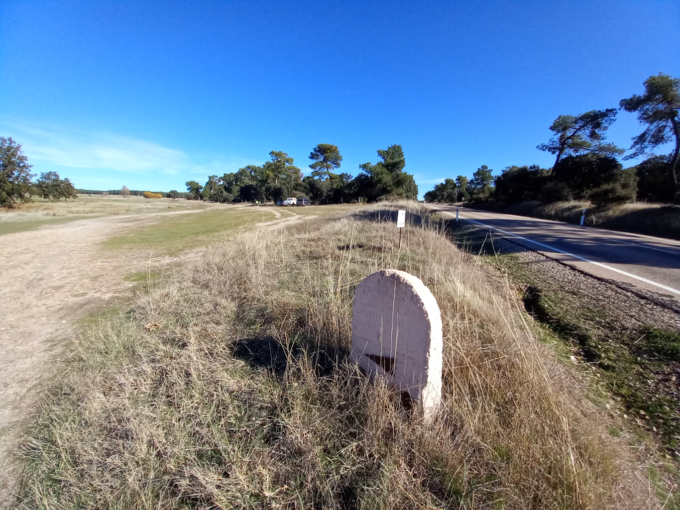 Camino San Frutos junto campo golf edited