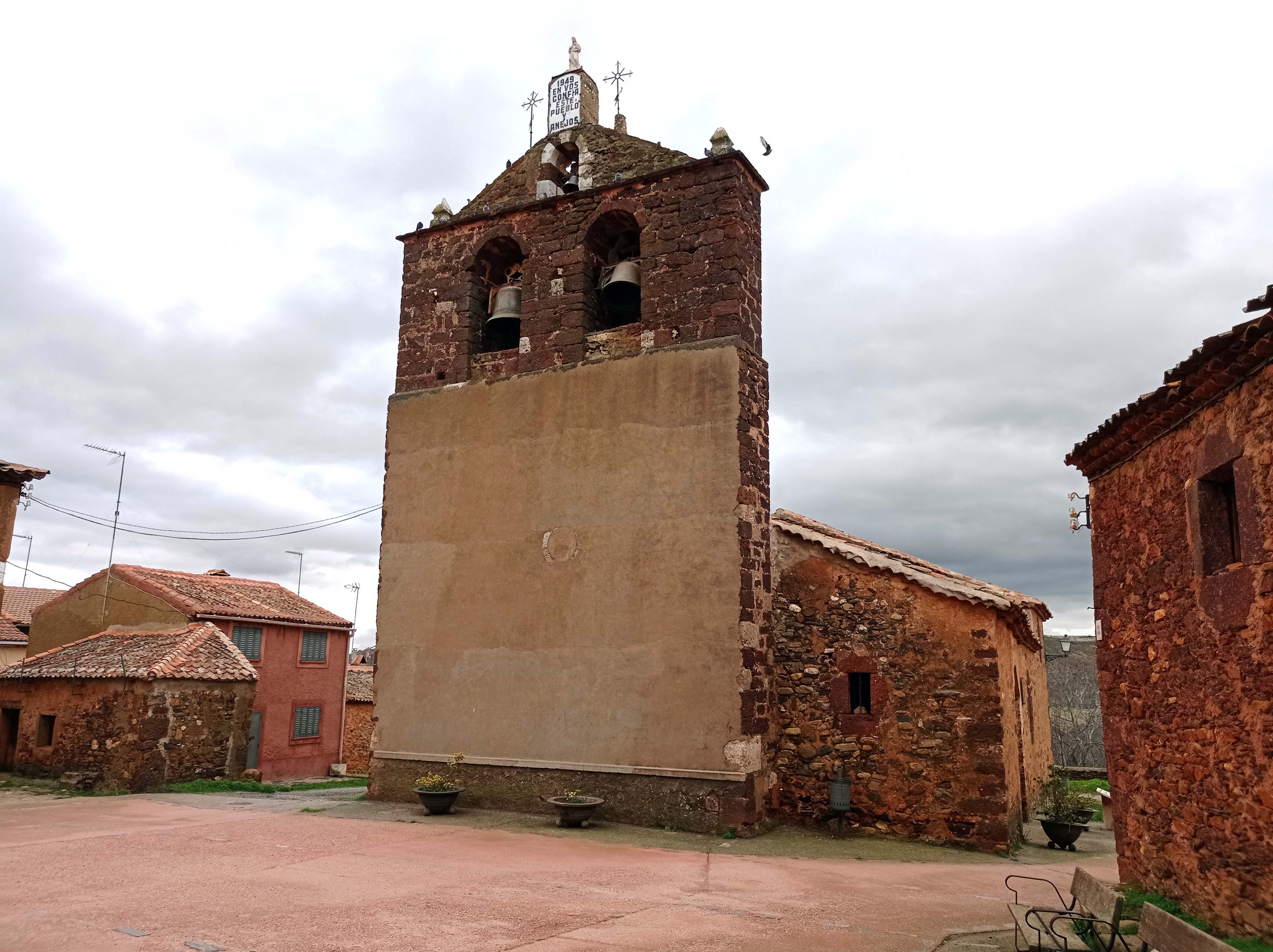 Iglesia de Santa Catalina. Villacorta. Riaza 2 retocad 