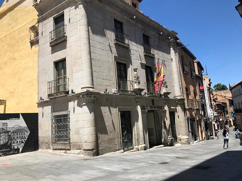 El Consejo de Gobierno de la Junta de Castilla y León aprueba la declaración de la Casa del Sello, sede del Área de Cultura como BIC