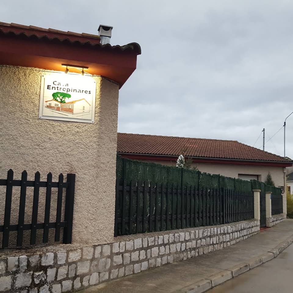 casa rural entrepinares 2